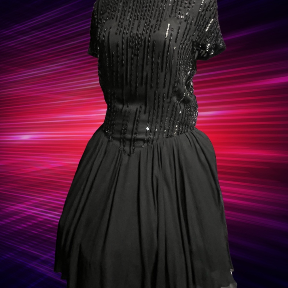 Albert Nipon Black Evening Dress - image 1